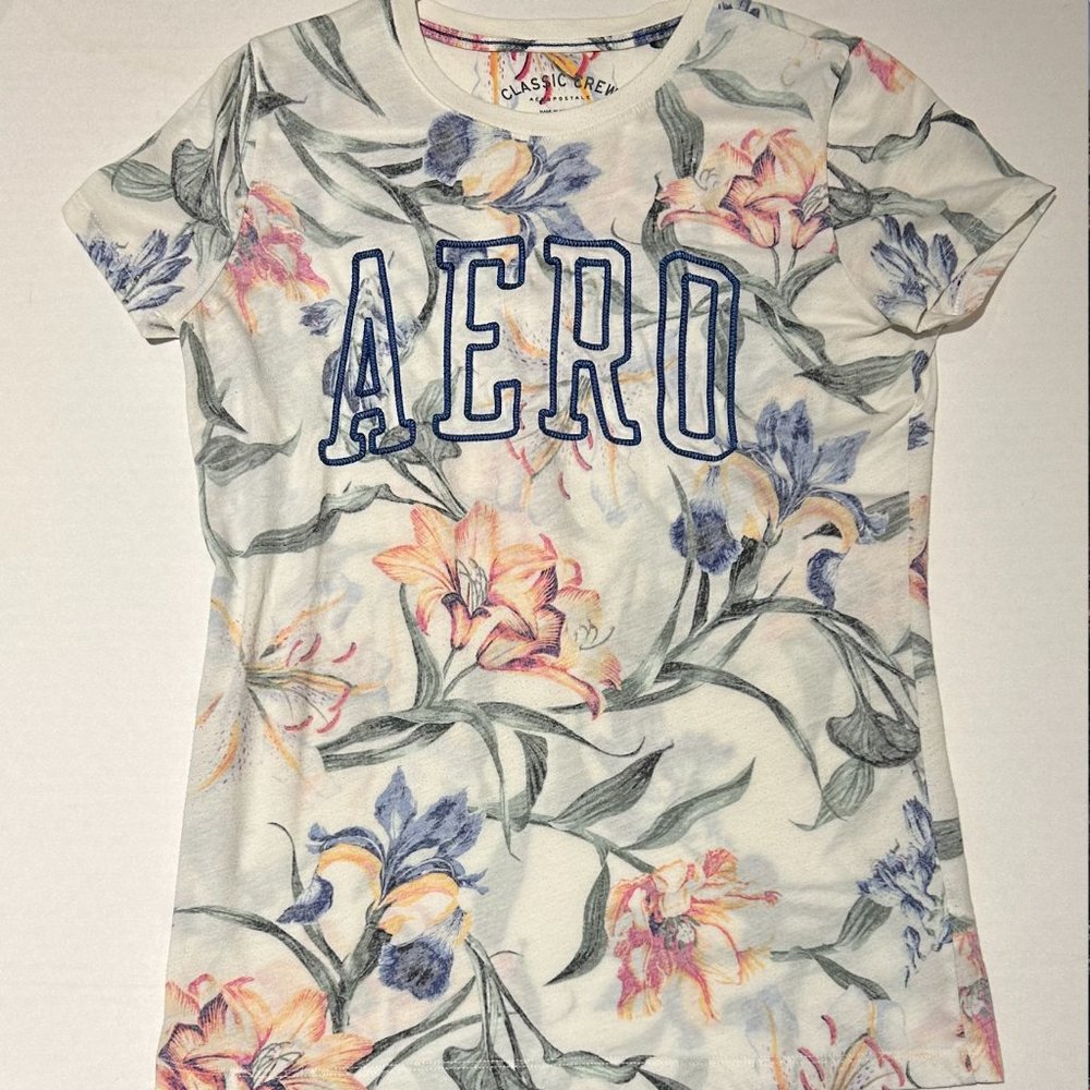 Women's Aeropostale T-Shirt